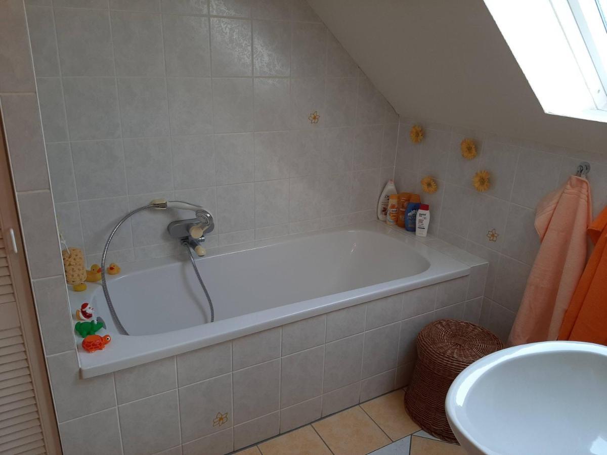 Fewo Hohen Neuendorf Bei Berlin Mit Sauna Und Fuss-Spa Экстерьер фото